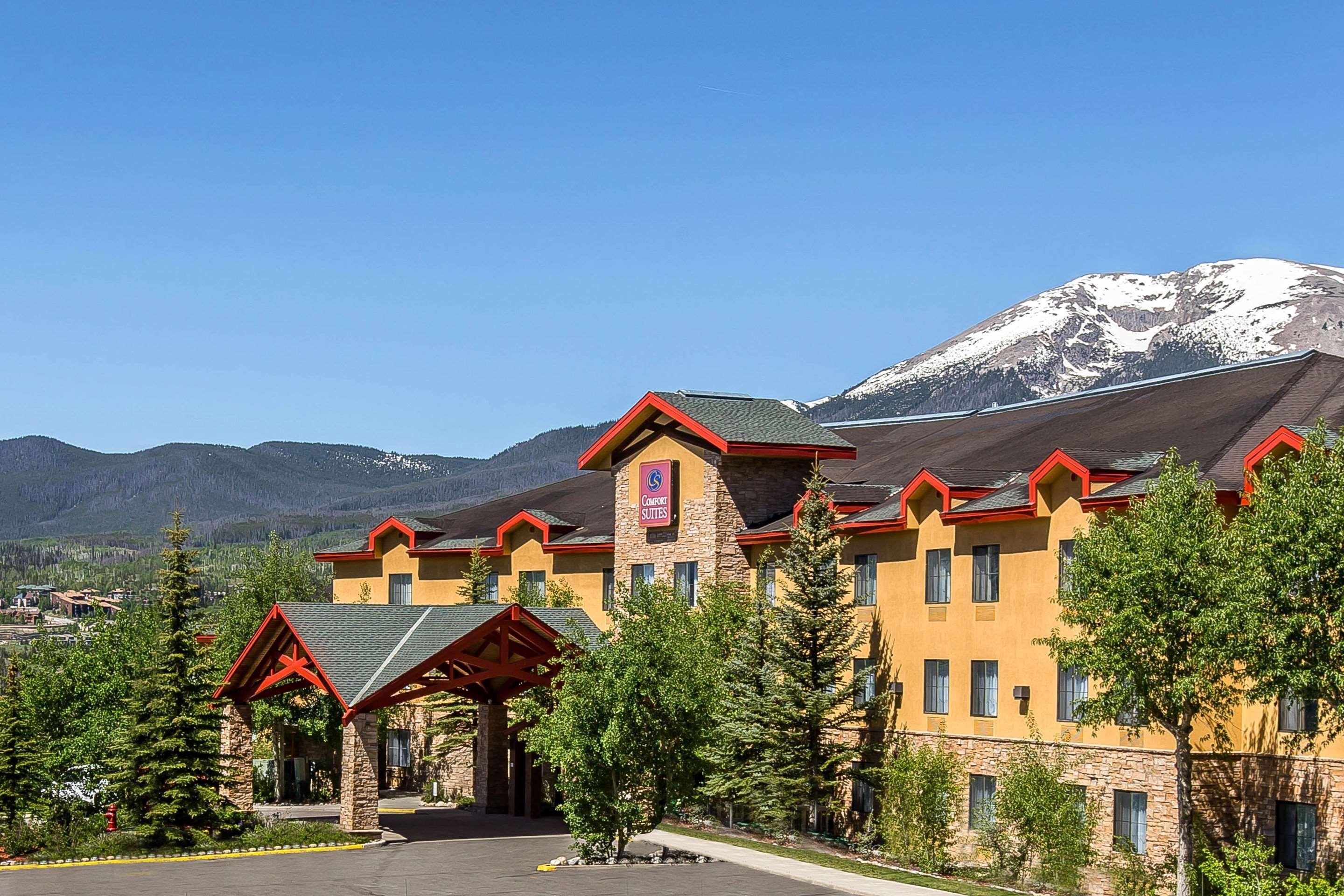 Comfort Suites Summit County Dillon Bagian luar foto