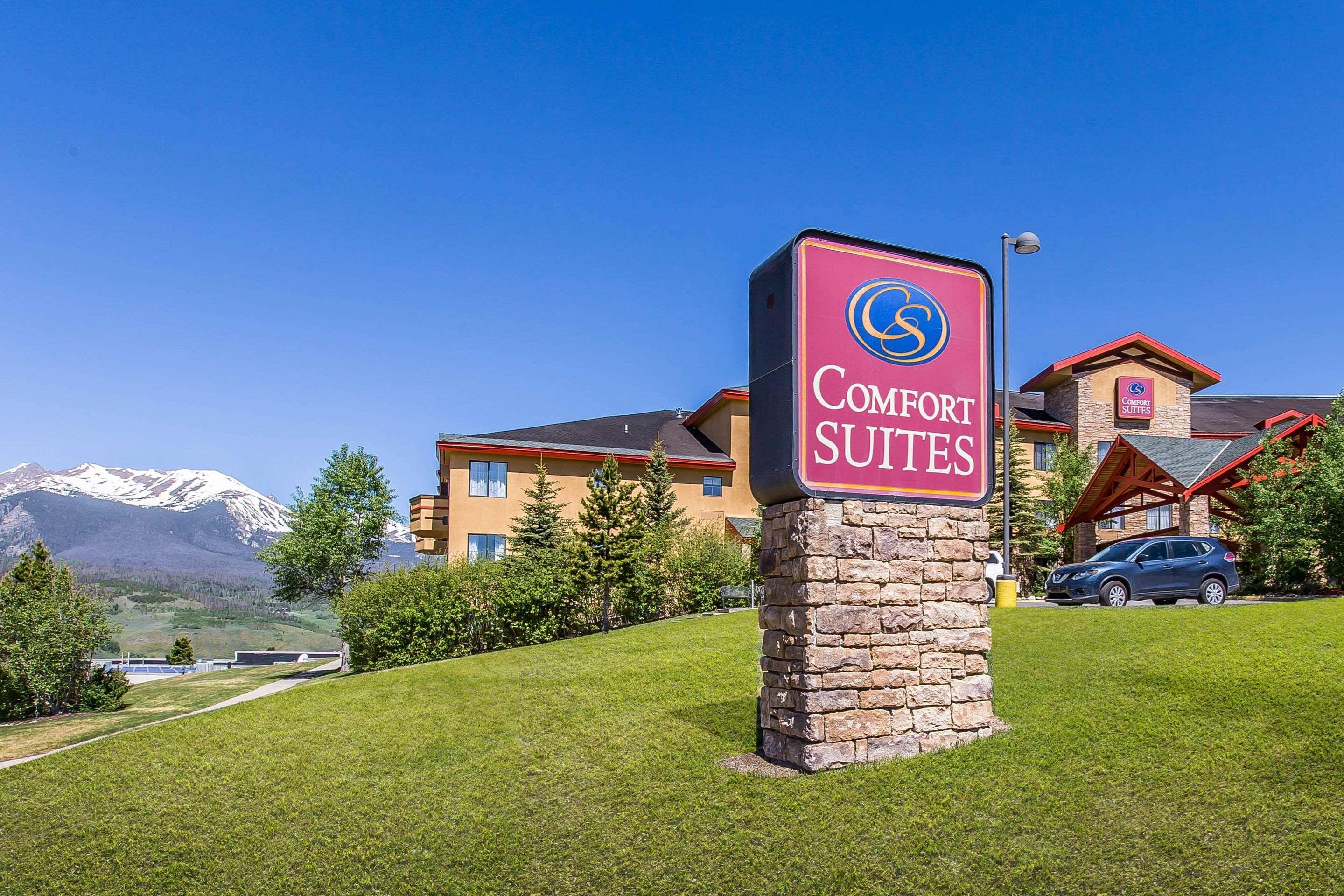 Comfort Suites Summit County Dillon Bagian luar foto